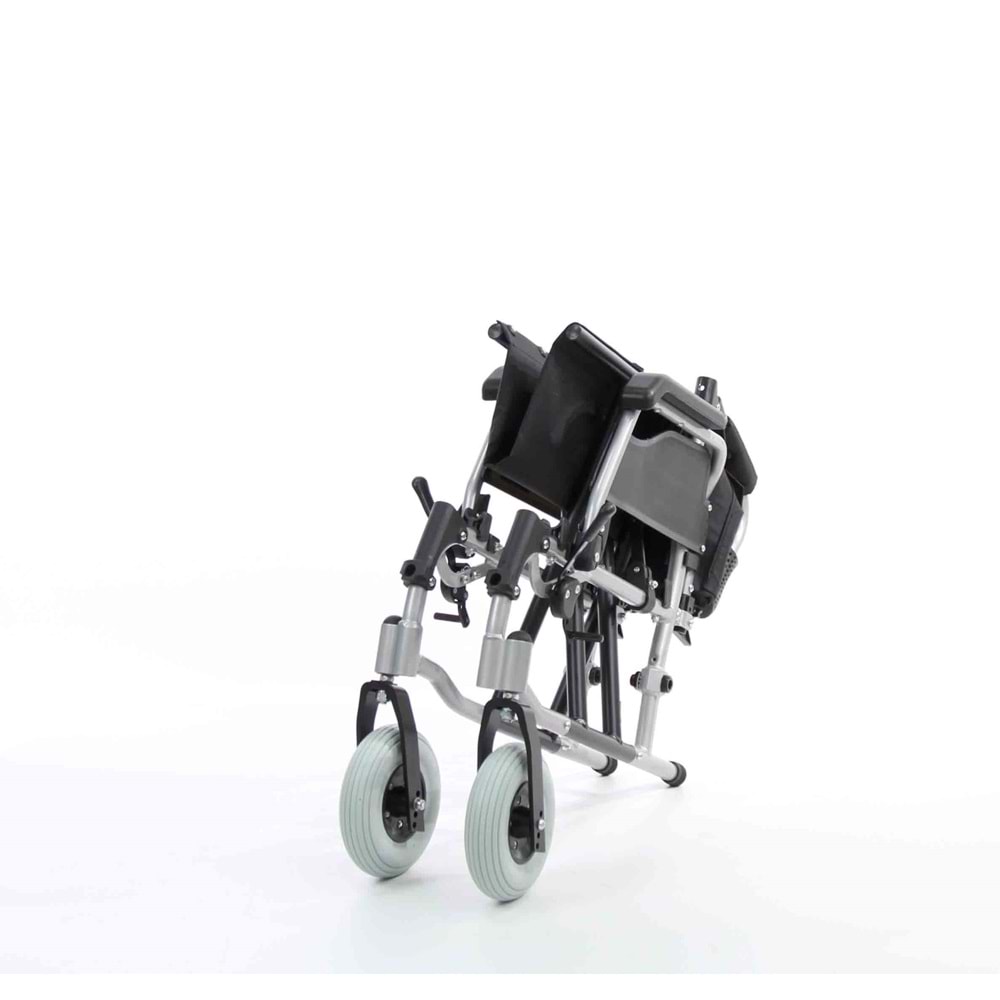 SW-M466 HAFİF MANUEL TEKERLEKLİ SANDALYE